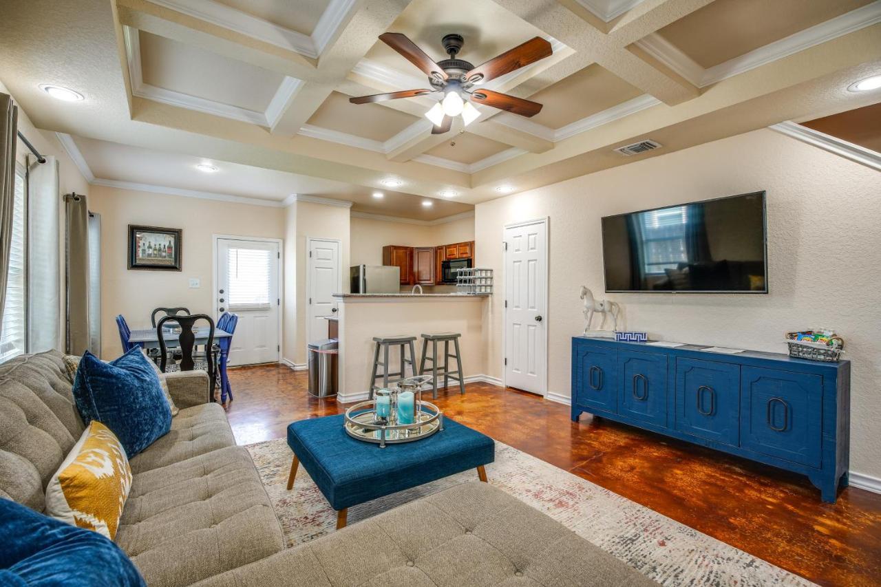 San Antonio Townhome About 2 Mi To Aquarium! Εξωτερικό φωτογραφία