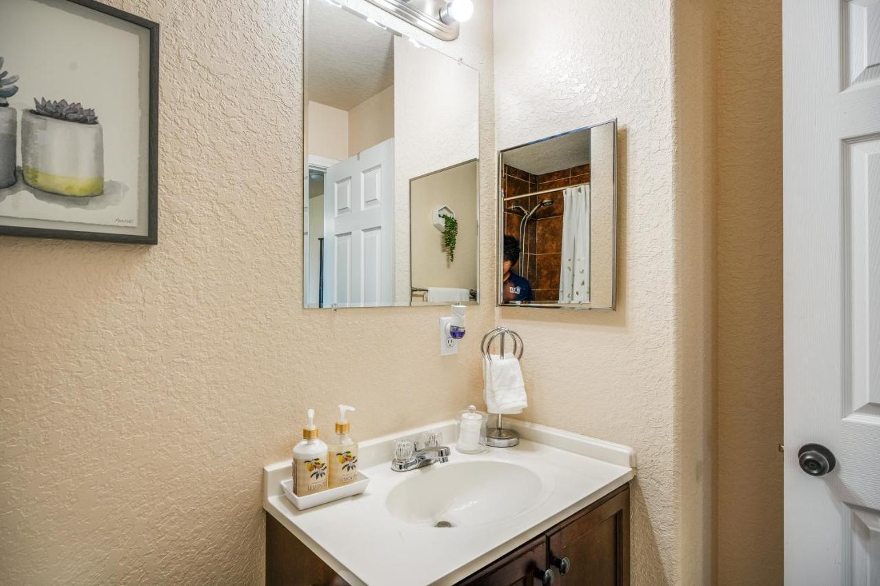 San Antonio Townhome About 2 Mi To Aquarium! Εξωτερικό φωτογραφία