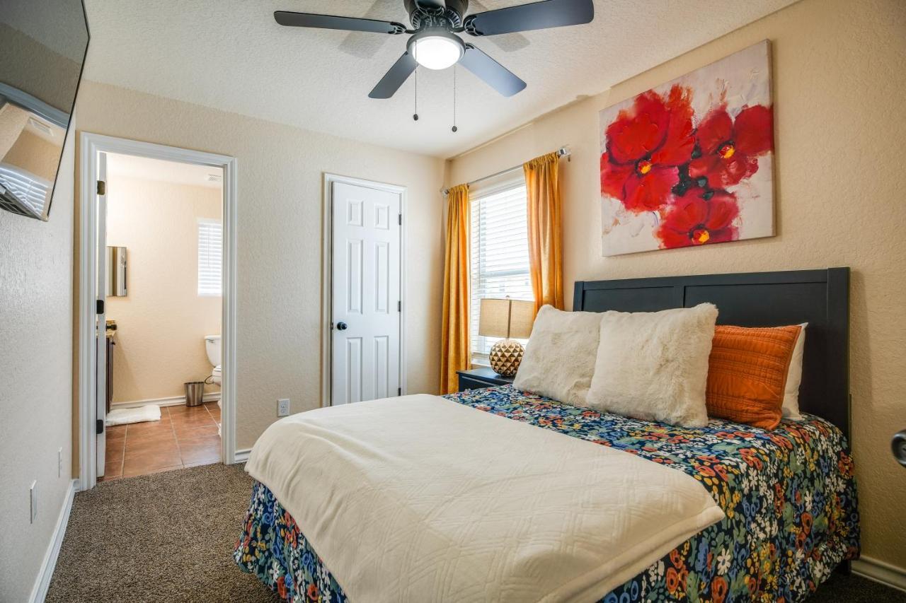San Antonio Townhome About 2 Mi To Aquarium! Εξωτερικό φωτογραφία